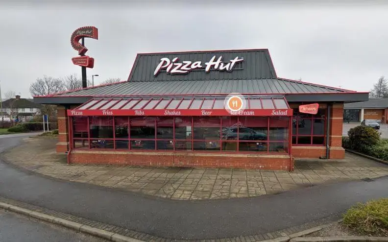 Pizza Hut restaurant uk